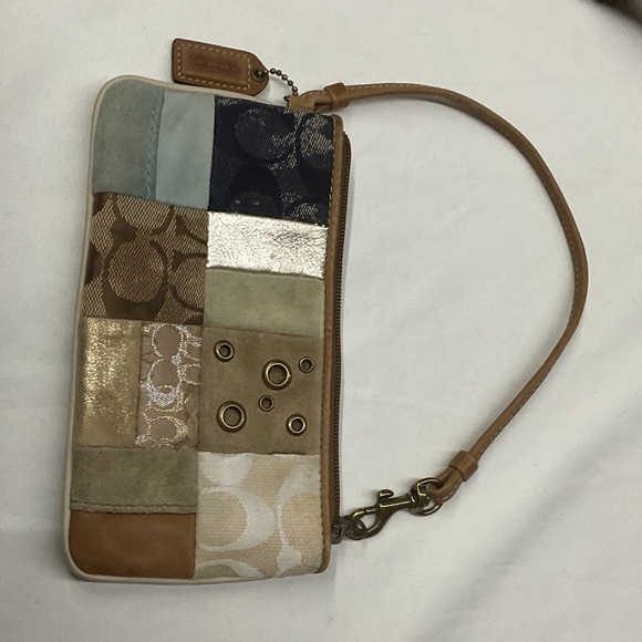 Coach Patchwork Wristlet in Neutral Tones - Picture 1 of 9
